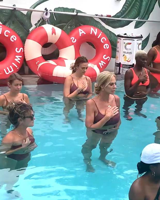 SI SWIM Morning Workout vid